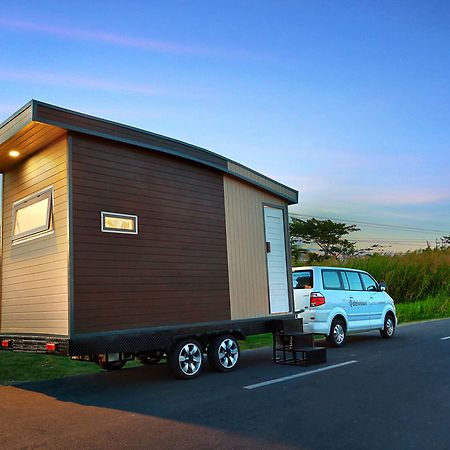 Del Nomad Caravan Park Pemuteran  Exterior photo